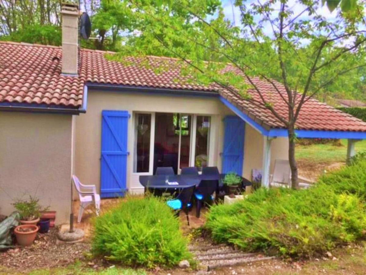 Vakantie Woning Le Chat Maison 175 Ecuras Exterior foto